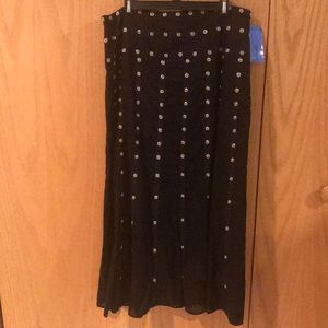 Per Se Carlisle Black w Gold Accents Skirt Sz 10 NWT